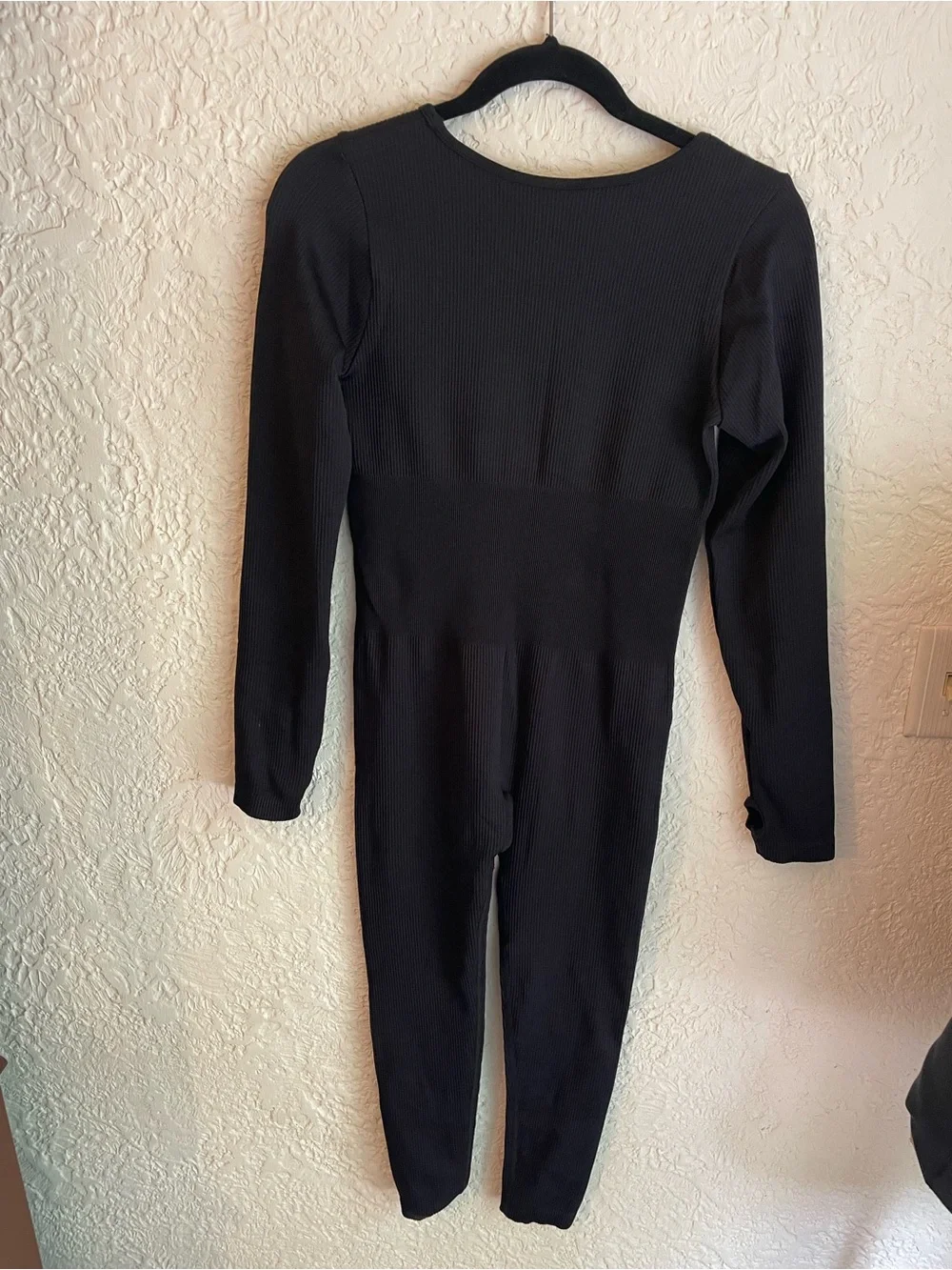 New Cupshe Black Ribbed Long-Sleeve Bodysuit